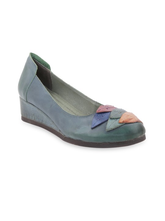 Women Grey Solid Wedges 35