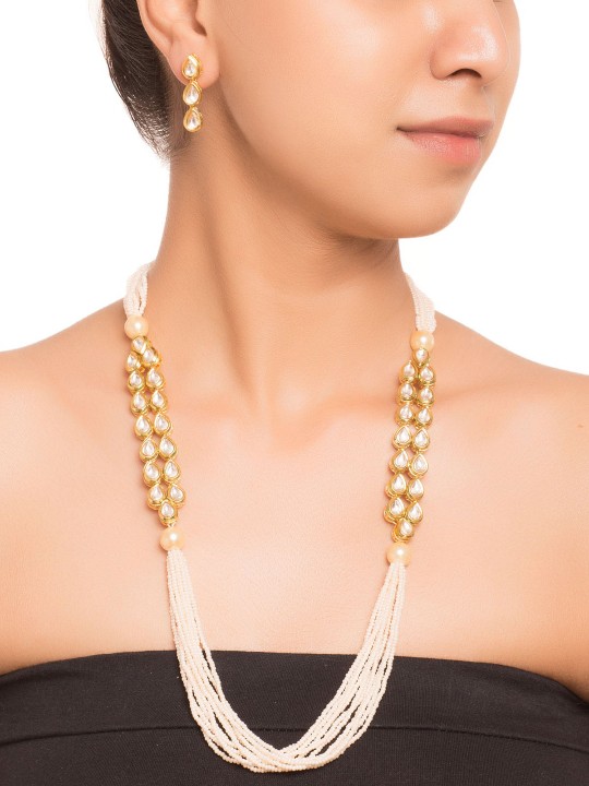 Women Gold-Toned & White Kundan Jewellery Set