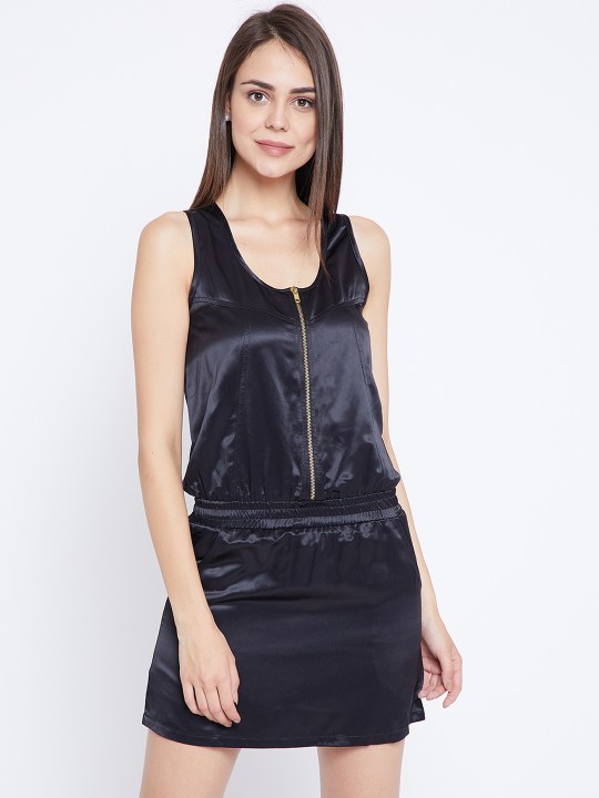 Women Black Solid Sheath Dress