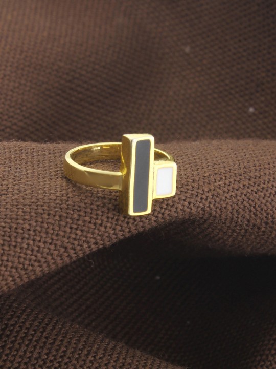 Gold-Toned Geometric Black & White Enamelled Ring