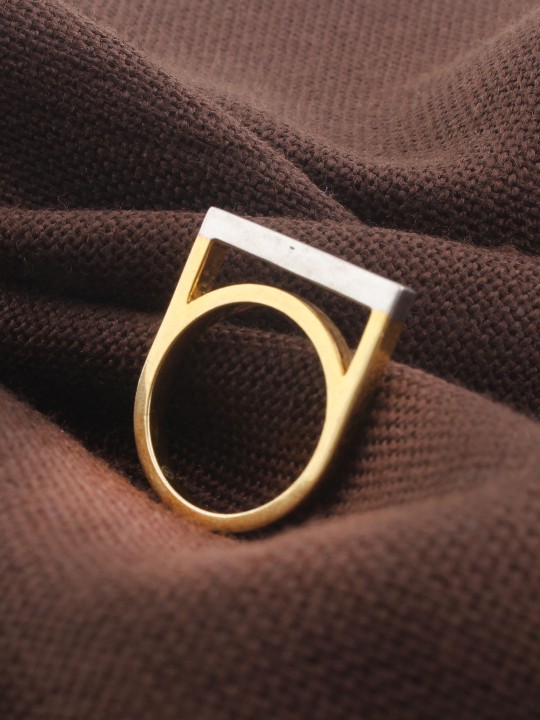 Gold-Toned Geometric White Enamelled Ring
