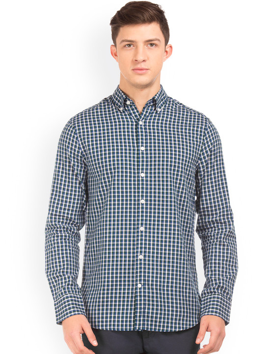 Men Blue & White Regular Fit Checked Casual Shirt 48