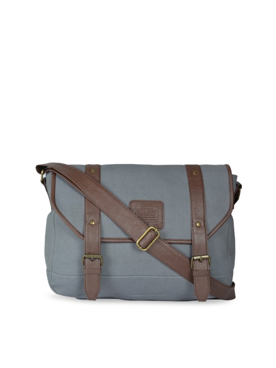 Men Grey Solid Messenger Bag