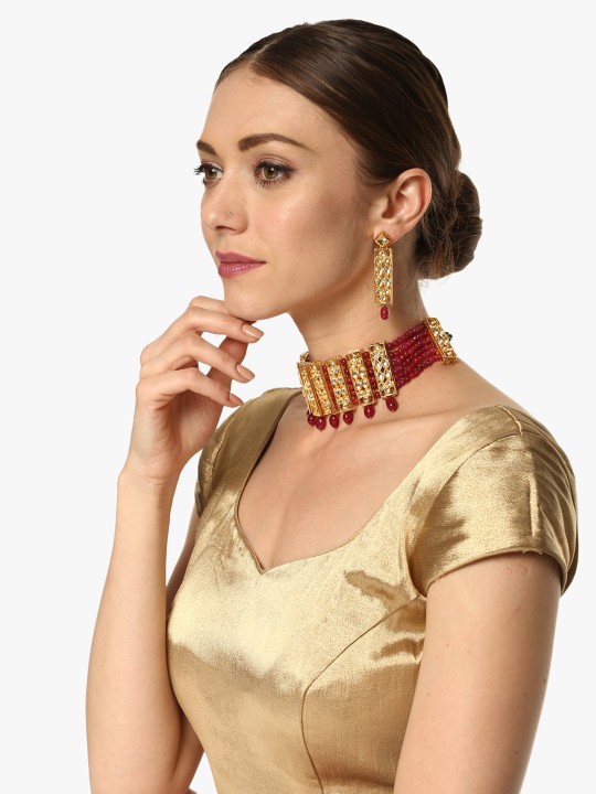 Gold-Toned Jewellery Set