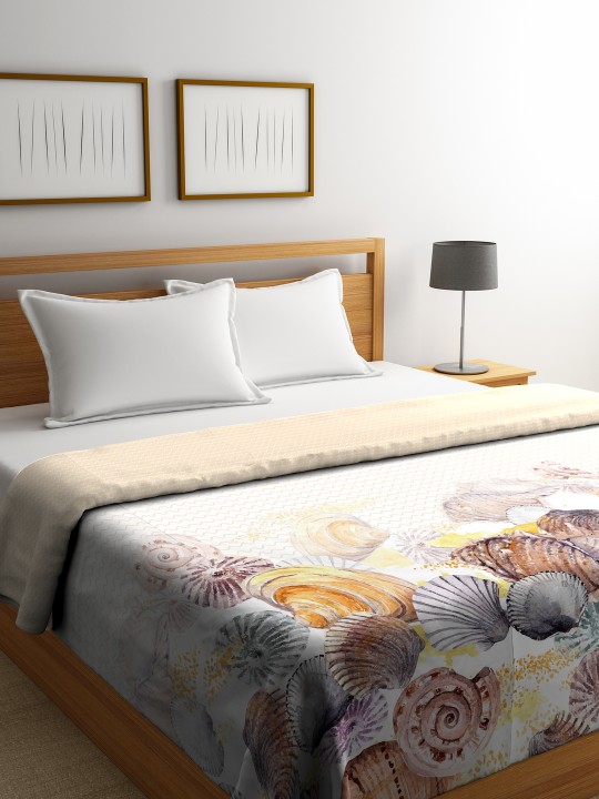 Off-White & Brown Ethnic Motifs AC Room 150 GSM Double Bed Comforter