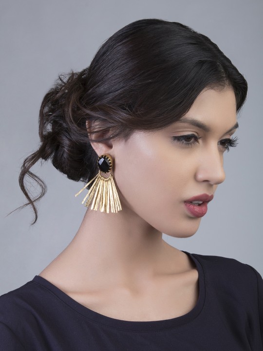 Gold-Toned & Black Contemporary Handcrafted Drop Earrings