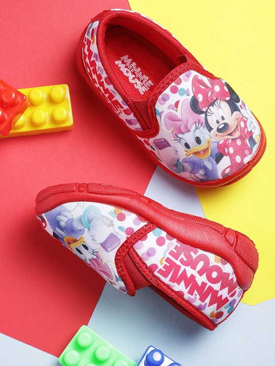 Girls White & Red Printed Slip-On Sneakers 22