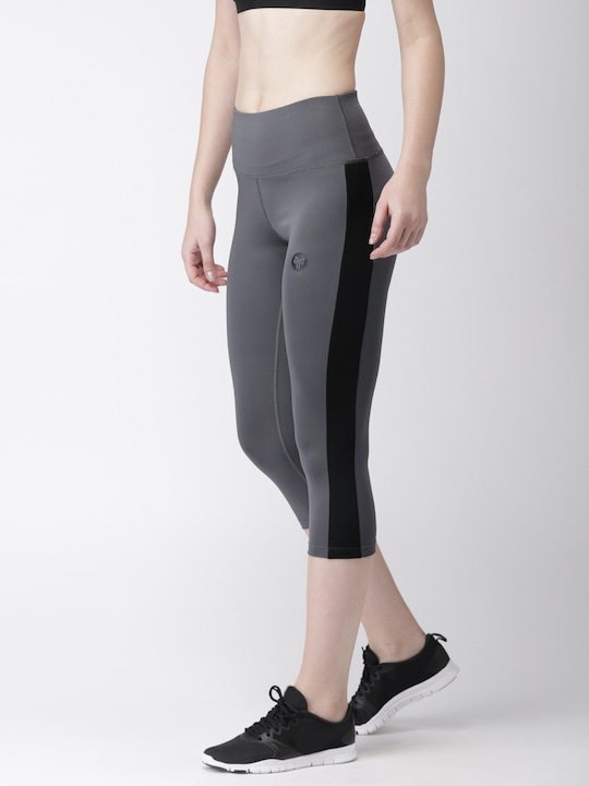 Women Charcoal Grey Solid Three-Fourth Tights XL