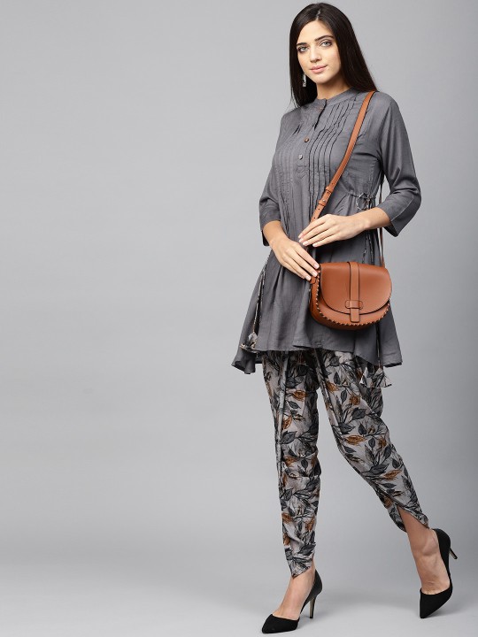 Women Grey Solid Kurta with Dhoti Pants S