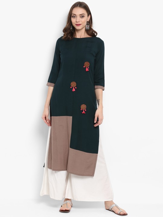 Women Charcoal & Green Colourblocked Straight Kurta S