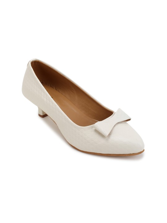 Women Cream-Coloured Solid Pumps 36