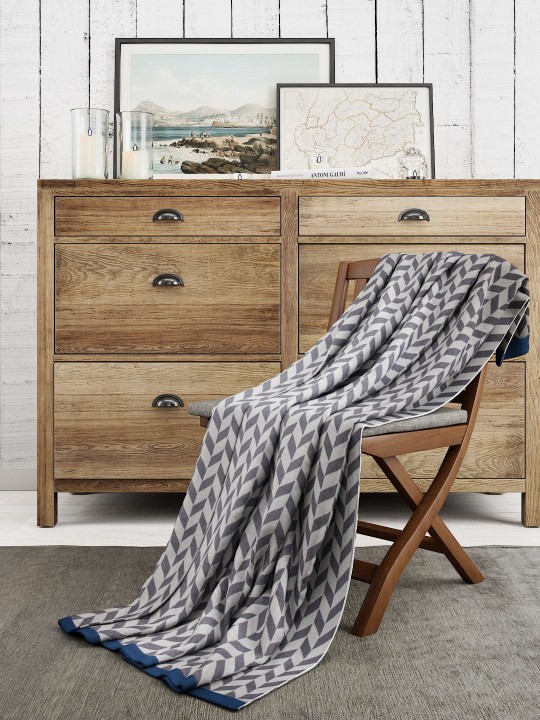 Grey Geometric AC Room 500 GSM Double Bed Blanket