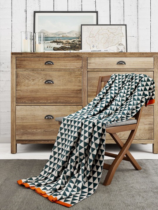 Grey & White Geometric Mild Winter 500 GSM Double Bed Blanket