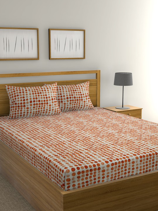 White & Rust Geometric Flat 104 TC Cotton 1 King Bedsheet with 2 Pillow Covers
