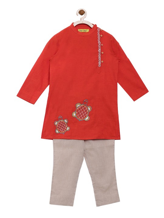Boys Red & Beige Embroidered Kurta with Pyjamas 2-3Y
