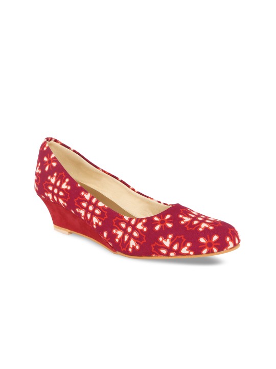 Women Red Printed Pumps 38