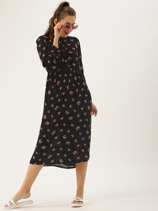 DressBerry Women Black Printed Fit and Flare Dress