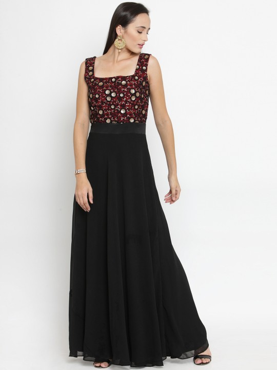 Women Black Embellished Maxi Dress S