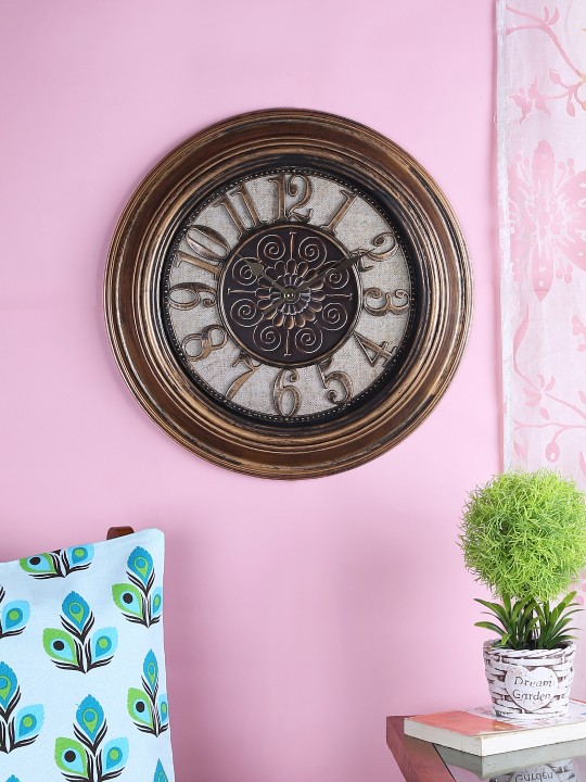 Brown & Off-White Round Textured Analogue Wall Clock