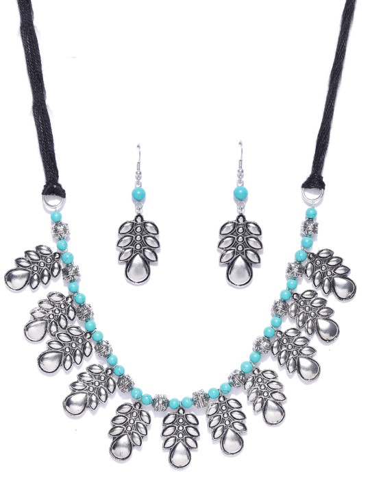 Women Oxidised Silver-Toned & Green Jewellery Set