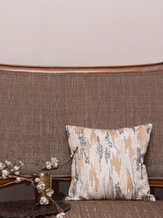 Cream-Coloured Set of Single Ethnic Motifs Square Cushion Covers