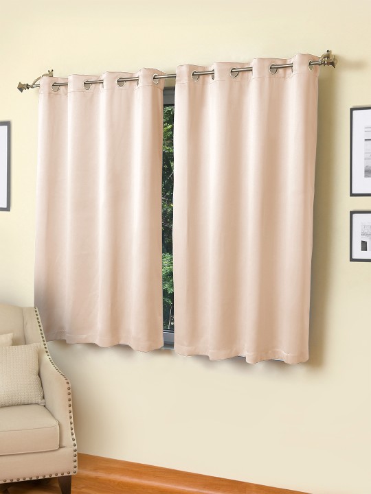Set of 2 Peach-Coloured Black Out Window Curtains