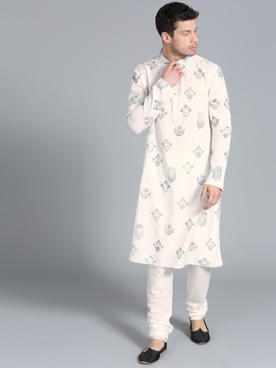 Men Off-White Handloom Printed Kurta with Pyjamas S