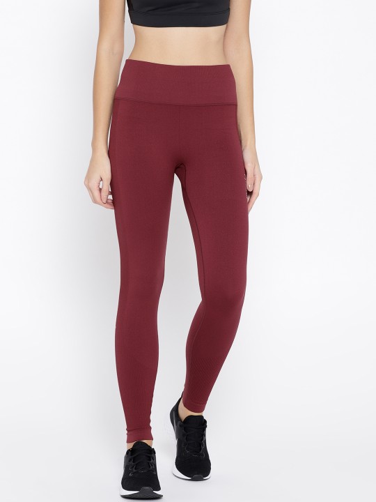 Women Maroon Solid Tights M