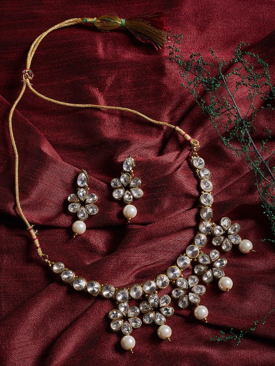 Women White Crystal Embellished Handcrafted Jewellery Set