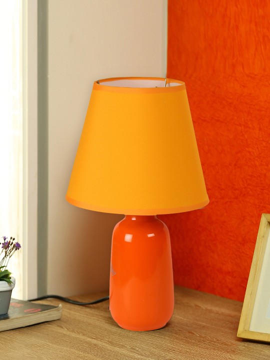 Table Lamp With Shade