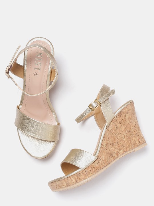 Women Gold-Toned Solid Heels 36
