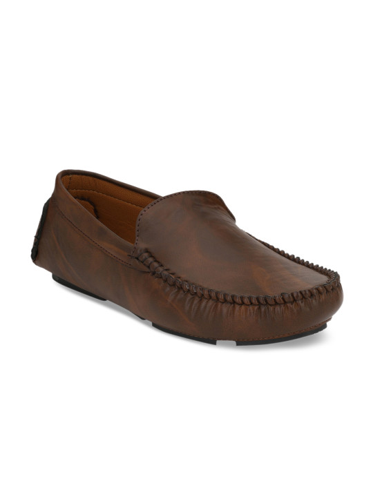 men brown loafers