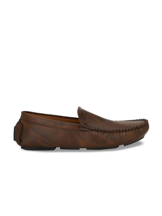 men brown loafers