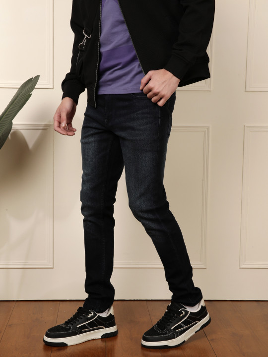 WROGN Men Blue Skinny Fit Mid-Rise Clean Look Stretchable Jeans