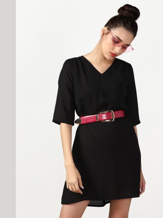 Black Solid Shift Dress XS