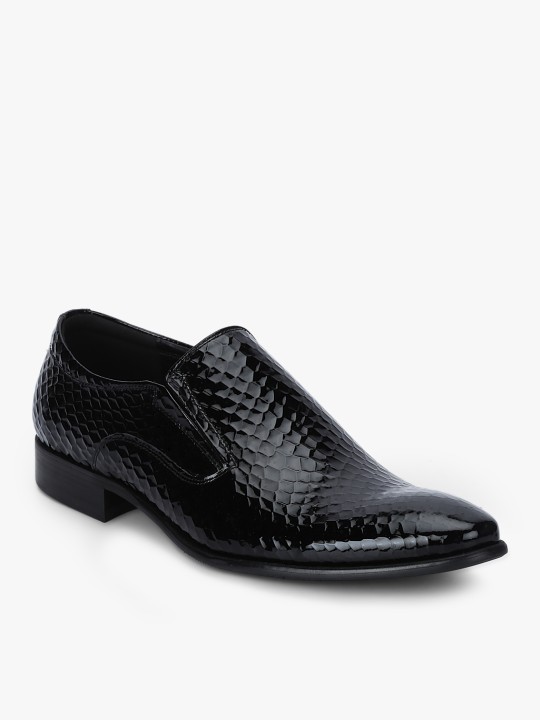 Black Textured Formal Shoes 6