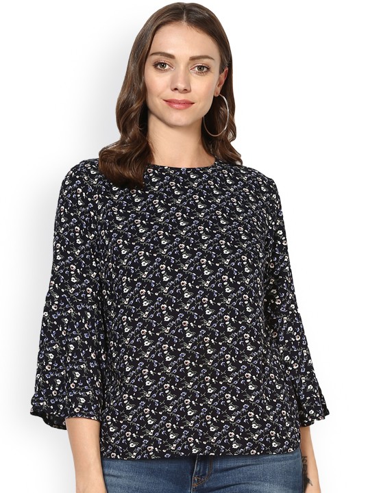 Women Blue & White Printed Top M