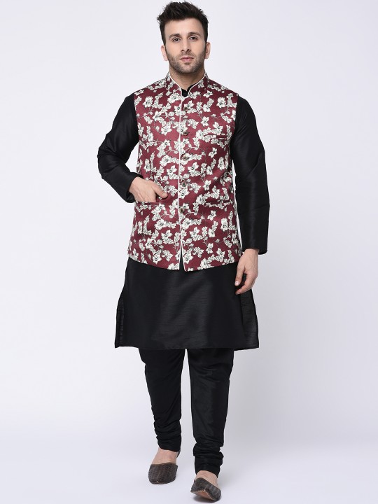 Men Black Solid Kurta with Churidar S