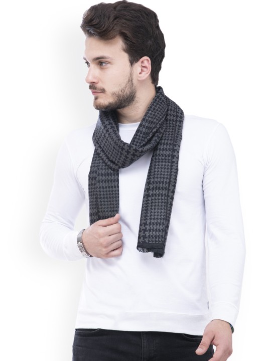 Men Grey Self-Design Muffler