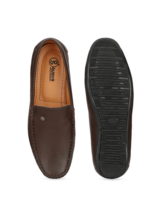 men brown loafers