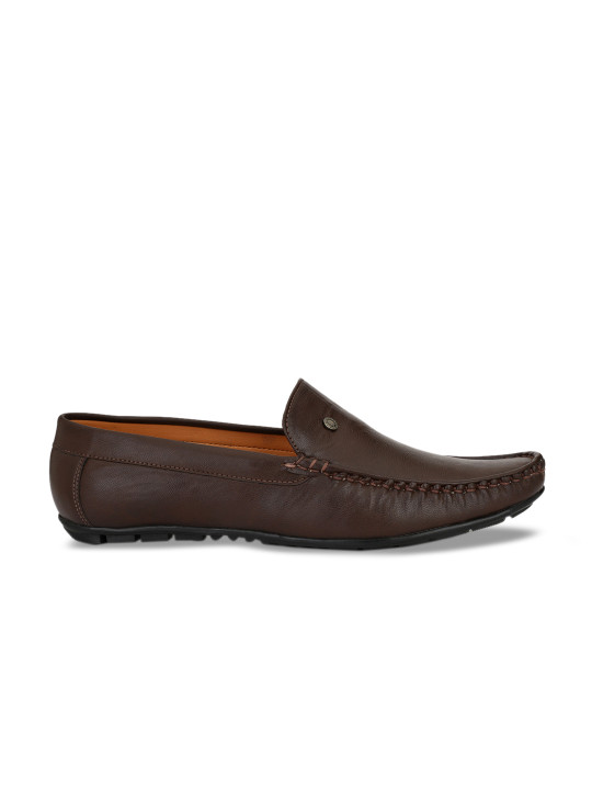 men brown loafers
