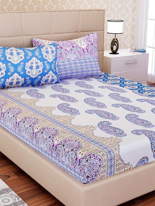 White Ethnic Motifs Flat 210 TC Cotton Double Bedsheet 2 Pillow Covers