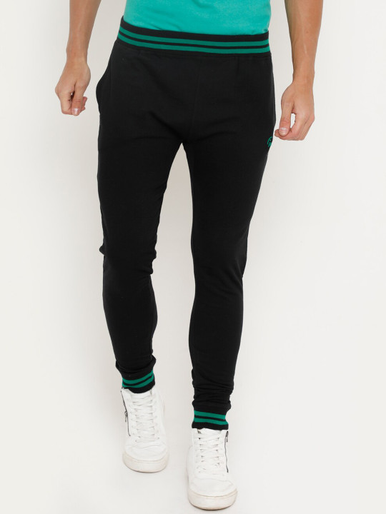 Masculino Latino Men Black Solid Cotton Bio Washed Joggers