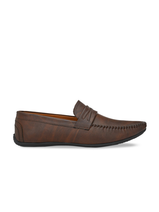 men brown loafers
