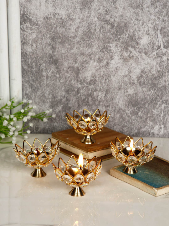 CraftVatika Set of 4 White & Gold-Toned Crystal Diyas