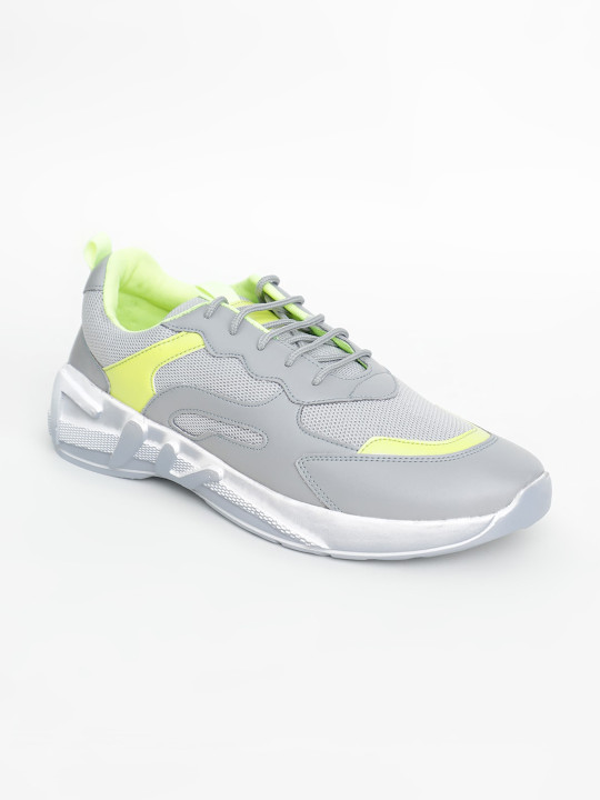 HIGHLANDER Men Grey Colourblocked Sneakers