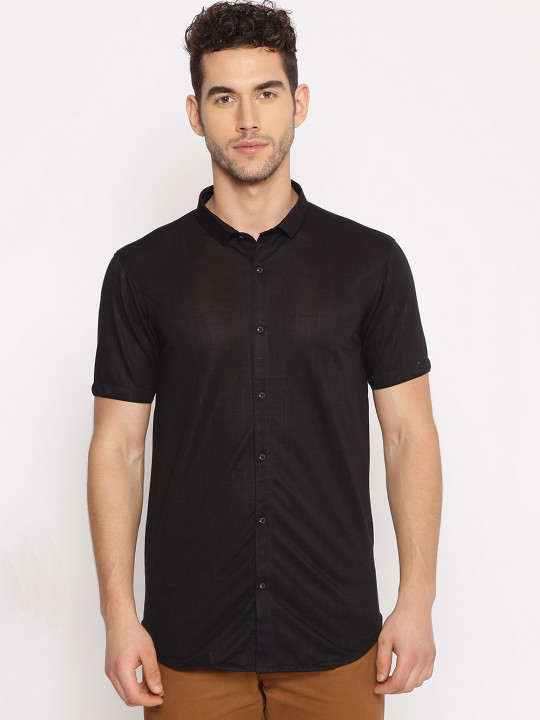 SHOWOFFFF Men Black Solid Slim Fit Casual Shirt