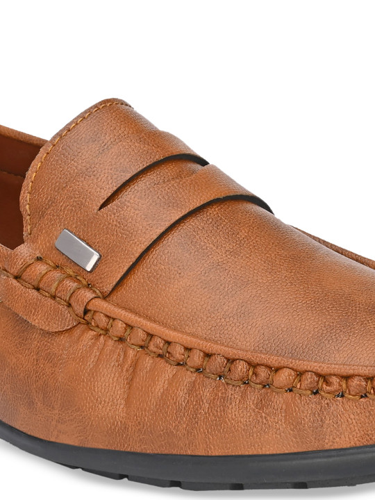 men tan loafers