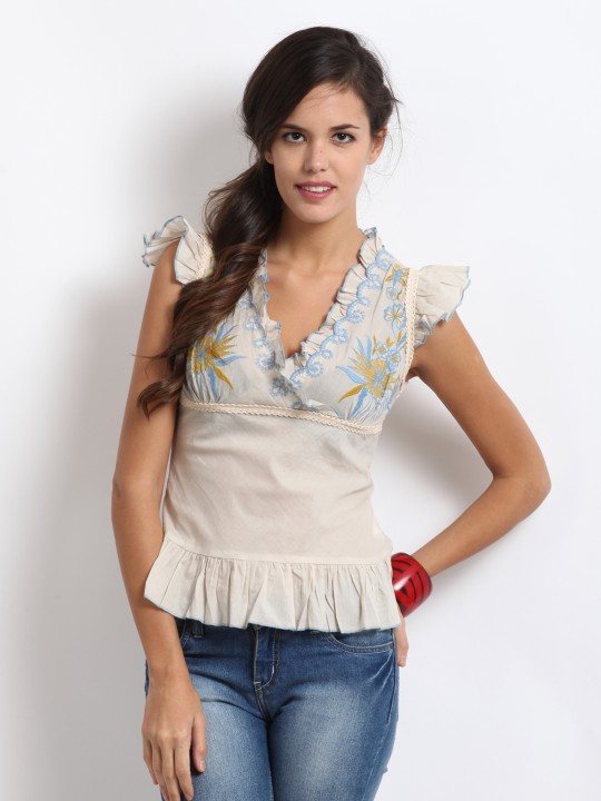 Women Cream-Coloured Top XS