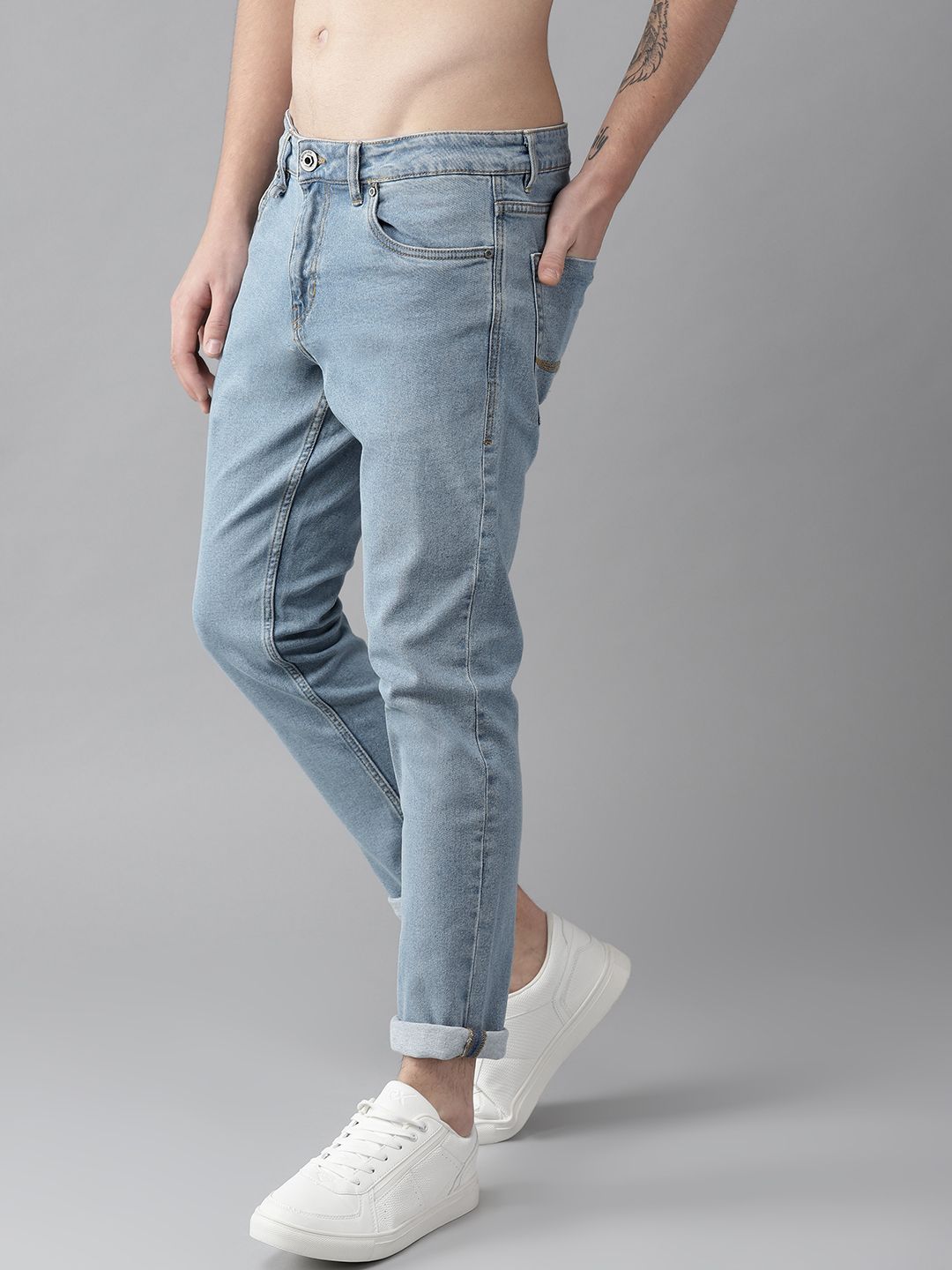 Roadster Men Blue Slim Fit Mid-Rise Clean Look Stretchable Jeans (Image - 1)